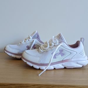 Under Armour Charged Assert 9 running shoes